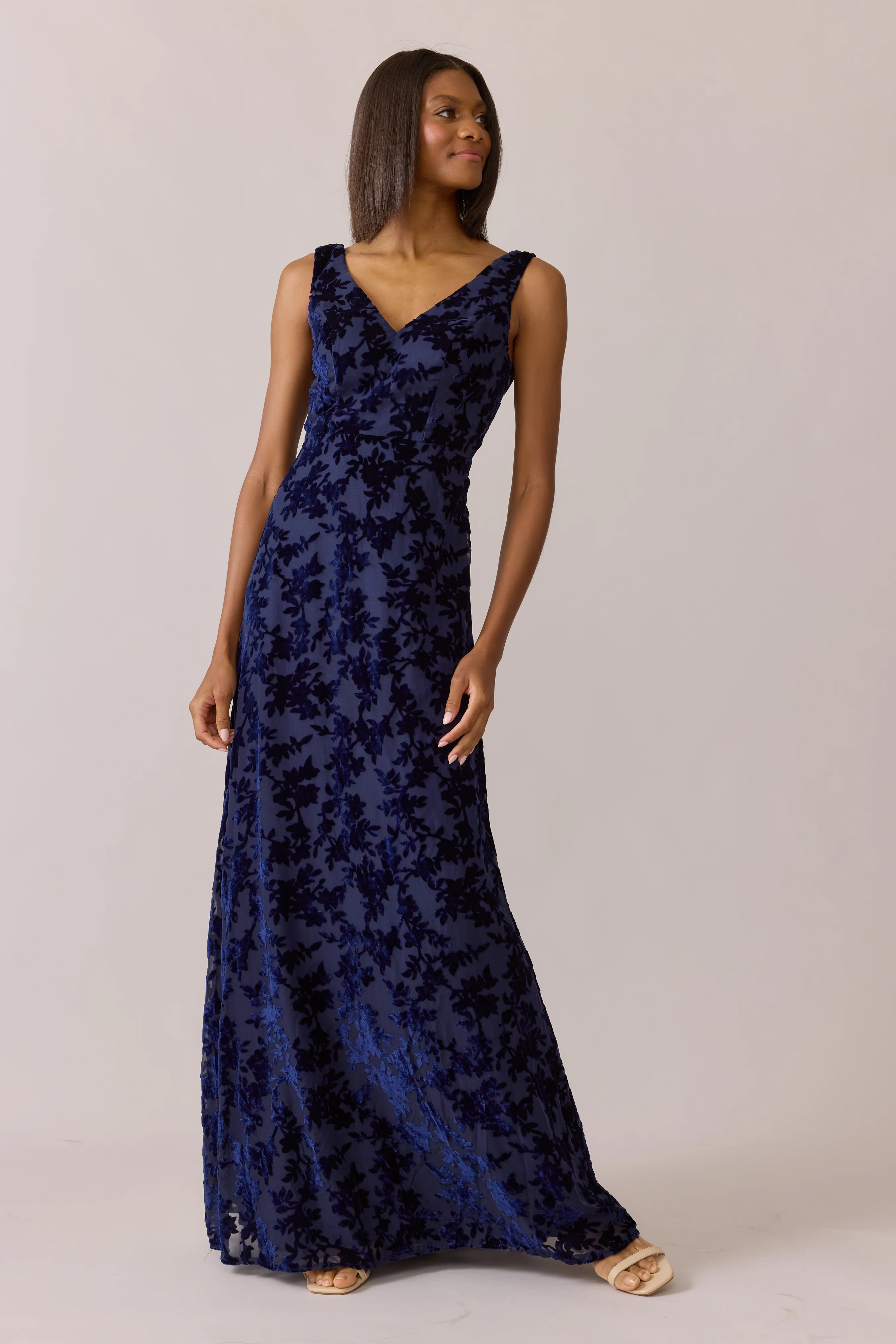 Floral Burnout Velvet Mega Swatch | Ready To Ship | Navy - Image 2